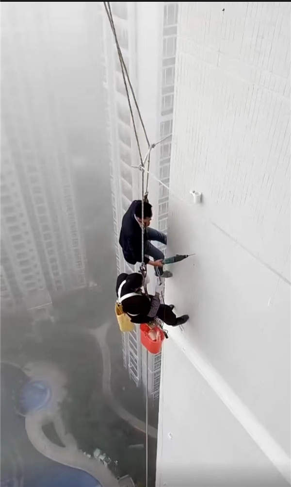 �ܵ����b���S��